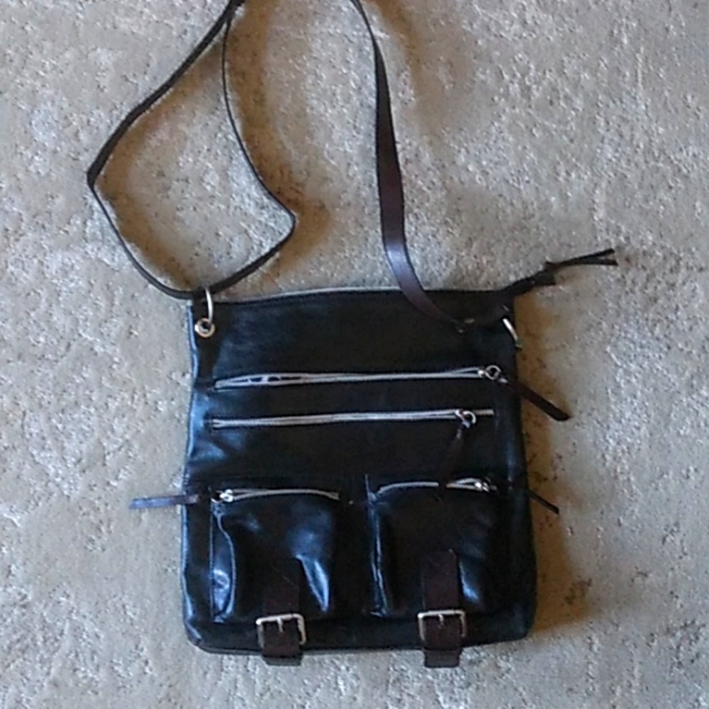 Nino Bossi cross over leather purse